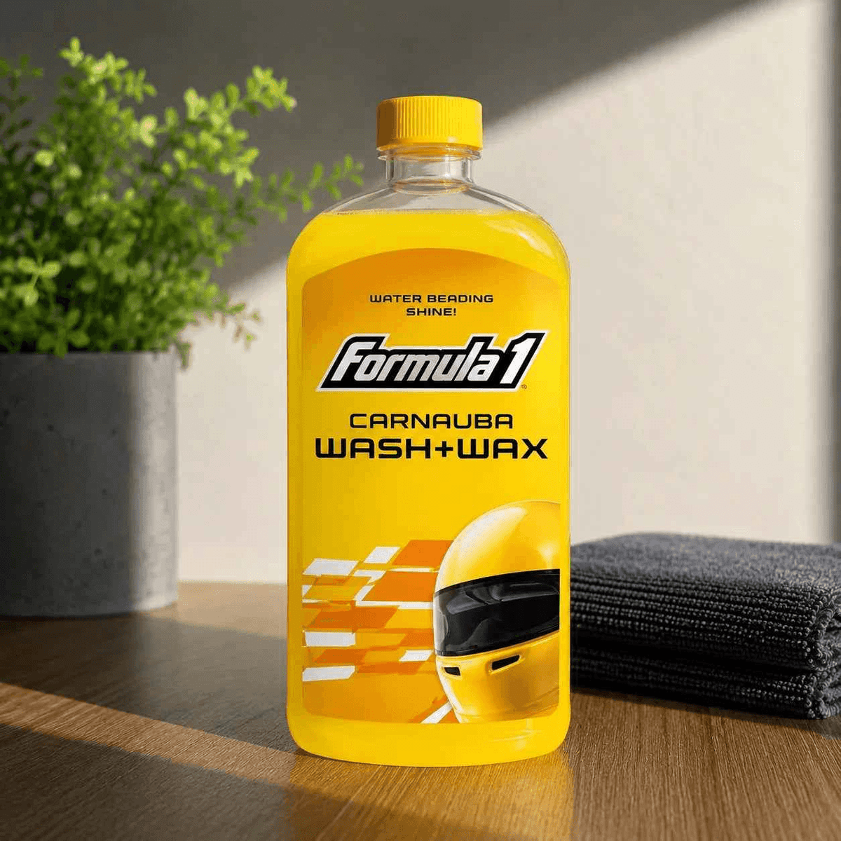 Formula 1 Carnauba Wash & Wax Shampoo – Premium Car Wash Soap with Brilliant Shine & Wax Protection (473ml)